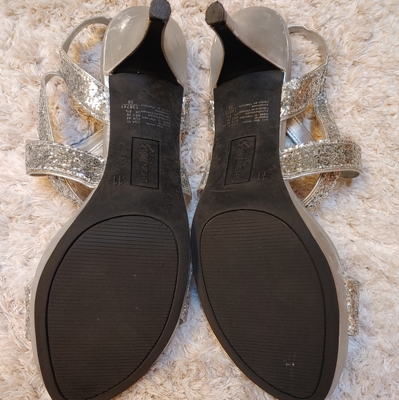 Sparkly Silver Heels - Picture 6 of 6